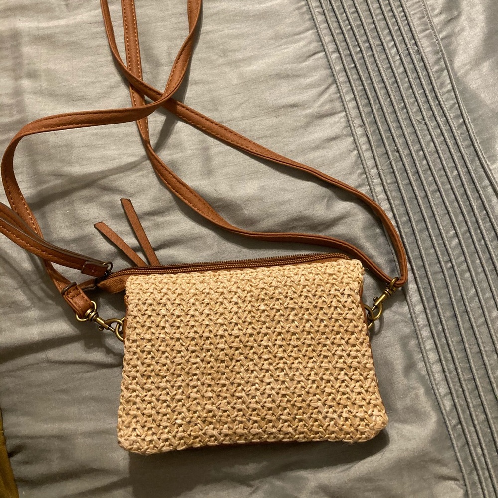 Small Purse - Picture 2 of 3